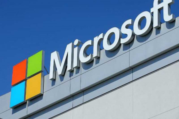Microsoft Teams surpasses 20 million daily active users, rival Slack slips